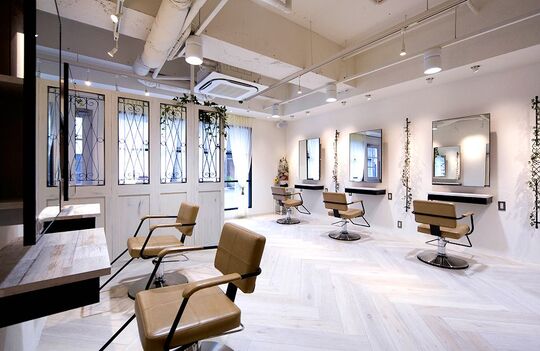 BATTERY 塚本店（バッテリー ツカモトテン）