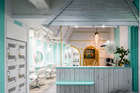 Matina hair（マティーナ ヘアー）