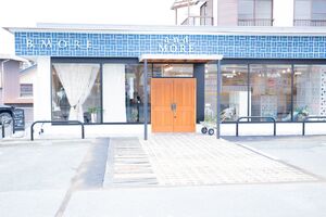 株式会社MORE and MORE