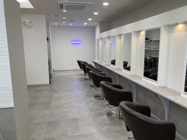 株式会社Aワールド／有限会社ヘアスペースいわせ