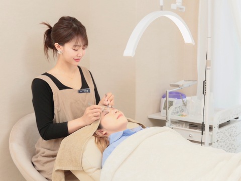 LABO-9	（ラボ キュー）