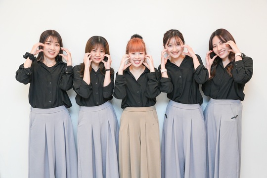 【三ノ宮】≪社会保険完備≫≪実働8時間≫≪土日休みは月2回まで可能≫≪毎月3連休可能≫頑張った分はしっかり歩合で還元されるのでやりがいを感じながらお仕事ができる！「Daisy Lash 神戸三宮店（デイジー ラッシュ コウベサンノミヤテン）」からアイリスト（まつげエクステ・まつげパーマ・アイブロウ）の求人☆☆