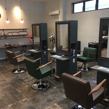 Ai-ney 千歳通店（アイニー チトセドオリテン）