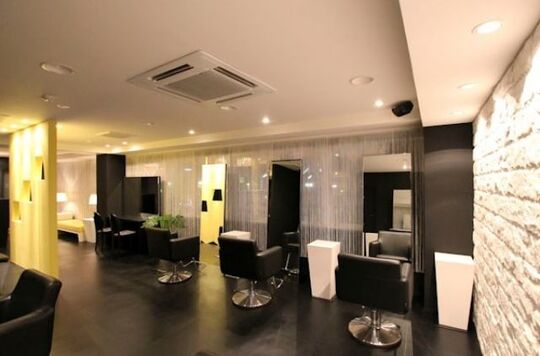 LUCE（ルーチェ）