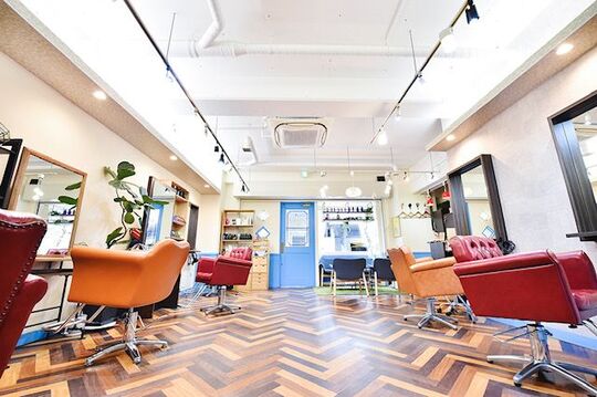 eight hair design by be.perch（エイト ヘアー デザイン バイ ビパーチ）