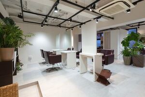 有限会社サラジュ