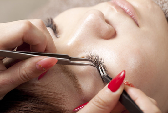 E~volve（エヴォーヴ）