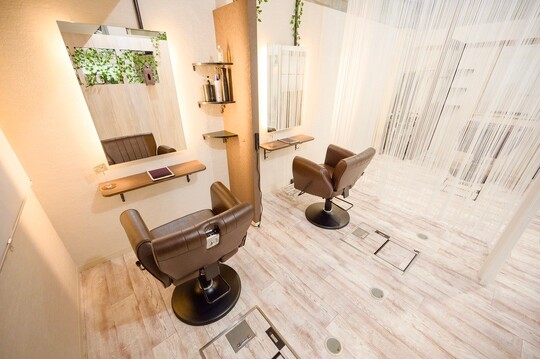 Lumi 横浜駅店（ルミ ヨコハマエキテン）