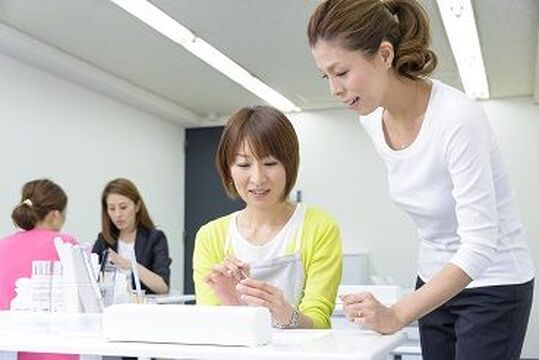 ネイルスクール Cheer（チアー）