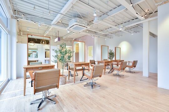 Luc.hair.design（ルク ヘアー デザイン）