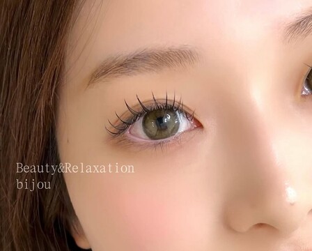 eye and nail ビジュゥ 緑地公園店（アイ アンド ネイル ビジュゥ リョクチコウエンテン）