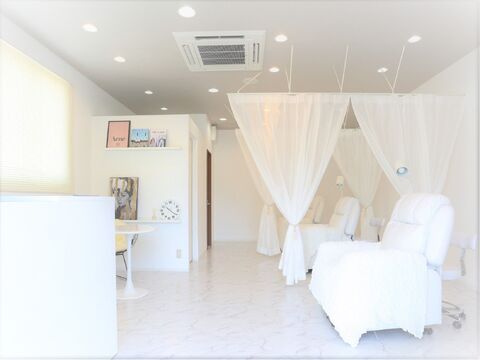 moi-meme（モアメーム）