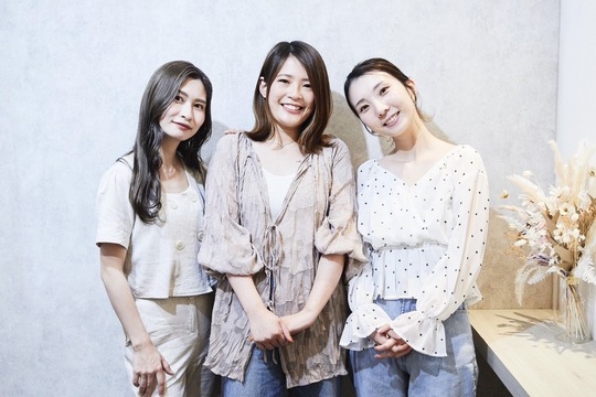 【豊岡】≪産休育休実績あり≫≪ママさんの応募歓迎≫≪30～40代の美容師活躍中！≫≪週休3日≫≪社会保険完備≫≪18時までに退勤可能≫フルオーダーメイドの髪質改善専門店。ゆったり働きたい人にピッタリ！「BLUEOCEAN 豊岡店（ブルーオーシャン トヨオカテン）」からスタイリスト（美容師）の求人☆☆