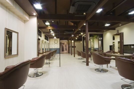 Spin hair 亀岡店（スピン ヘアー カメオカテン）