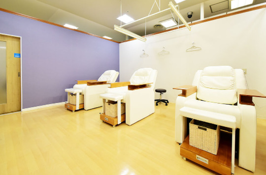 SPEED NAIL&EYE 宮交シティ店（スピード ネイルアンドアイ ミヤコウシティテン）