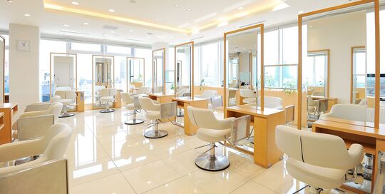 Claude MONET 池袋店（クロード モネ イケブクロテン）