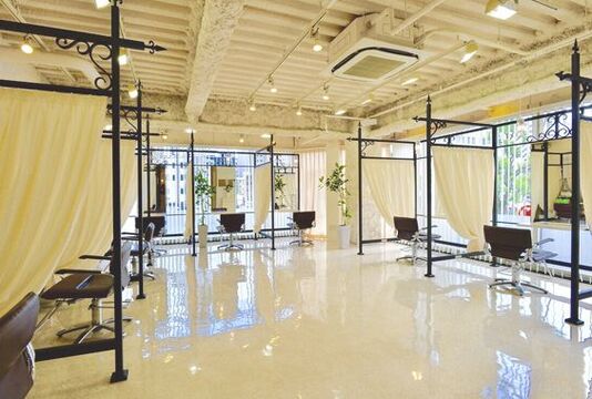 LOAOL AOI（ロアール アオイ）