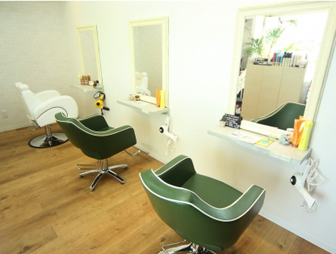 Salon de an Ally 六町店（サロン ド アン アリー ロクチョウテン）