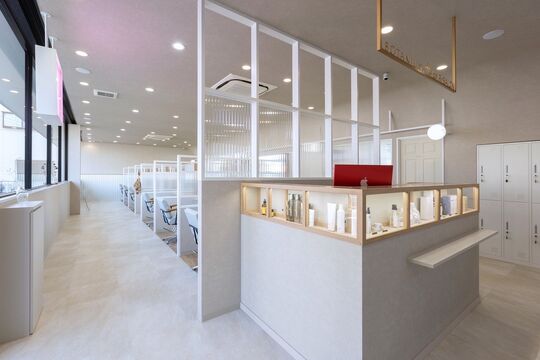 BOTANIUM.Hk by Rr SALON 東刈谷（ボタニウムドットハイク バイ アールサロン）