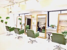 株式会社GRANDOOR