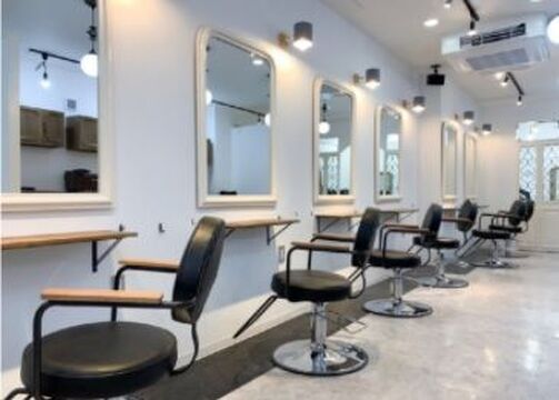 BIRTHDES 立川南口店（バースデス タチカワミナミグチテン）