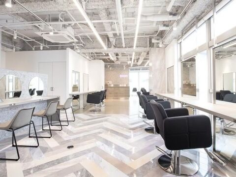 EIGHT 神戸三宮店（エイト コウベサンノミヤテン）