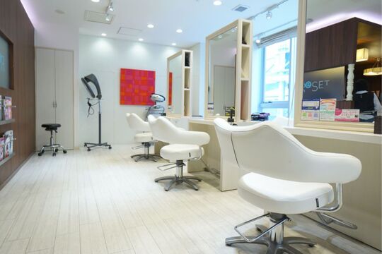 ReSET JR高槻店（リセット ジェイアールタカツキテン）