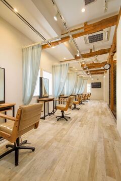 ilo hair（イロ ヘアー）