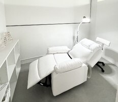 株式会社アイマニ