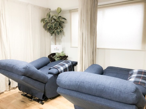 R.R Eyelash（アールアール アイラッシュ）