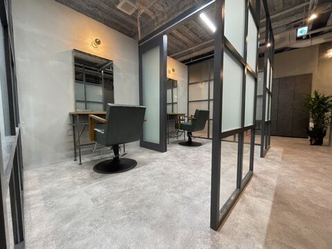 S.BROOM（エスドット ブルーム）