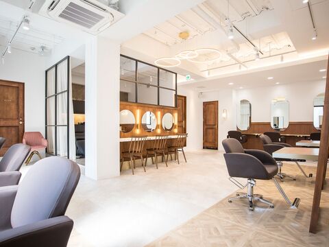 EIGHT 名古屋名駅店（エイト ナゴヤメイエキテン）