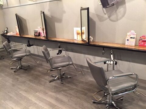 フミ美容室（フミビヨウシツ）