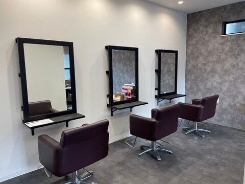 hair salon niini.（ヘアー サロン ニィニ）
