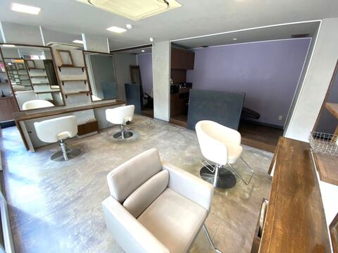 MiMi BY LYRIQUE（ミミ バイ リリック）