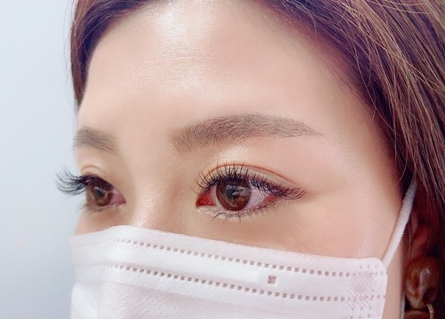 【成増】≪遅くとも19時半に退勤可能！≫≪実働8時間≫≪未経験・新卒生相談OK≫しっかり休み・しっかり働くを意識した風通しの良い環境！新しい技術や商材を早めに導入しながら、レベルの高い技術でお客様からの支持を得ています！地域密着型のデザイナーズサロン「PRADE（プレイド）」からアイリスト（まつげエクステ・まつげパーマ・アイブロウ）の求人☆☆