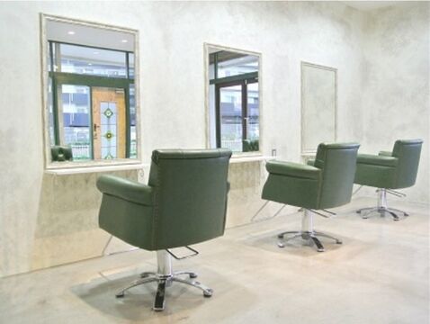 【塩浜】超アットホームな地域密着サロンBrethren（ブレスレン）☆素敵なオーナーさん、先輩たちと仲良く一緒に働きましょう♪アシスタント（美容師）の求人☆★