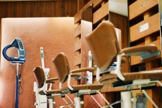 【古川橋】≪第3日曜定休日≫≪完全週休2日制≫≪社会保険完備≫カット入客チャンスが多いサロン！楽しく働けるイベントがたくさん！プライベートも大切にできるサロン「COZY（コージー）」からスタイリスト（美容師）の求人☆★☆