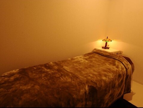 【板宿】≪ノルマなし≫≪日曜定休あり≫エステメニューとアイブロウを扱うトータルビューティーサロン！ノルマがないので伸び伸び働ける環境です！「ドライヘッドスパ＆Beauty salon Luana（ドライヘッドスパアンドビューティーサロンルアーナ）」からエステティシャンの求人☆☆