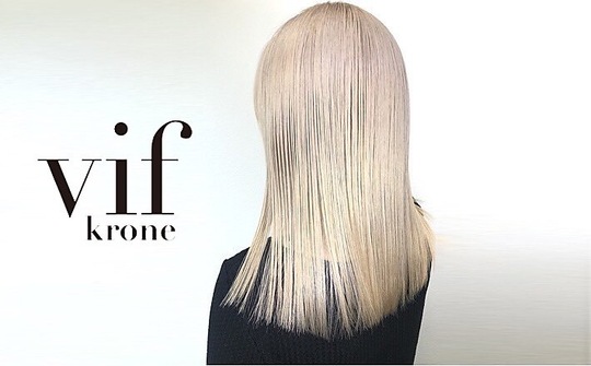 【心斎橋】≪業務委託初めての方・顧客がいない方でもOK≫≪客単価12000～13000円≫≪客層20代メイン≫≪スタイリストオンリー・マンツーマン施術≫ダブルカラーが人気でハイトーンのお客様は80％以上！カラーの技術を磨きたい方必見です！「vifkrone（ヴィフクローネ）」からスタイリスト（美容師）の求人☆