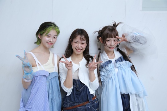 【桂】≪月8,9日休み≫≪社会保険完備≫≪有給休暇あり≫丁寧な教育が魅力◎1年目から活躍できる環境たくさんあり！着付やメイクも学べる！外部講師で活躍するスタッフ在籍！産休制度があり主婦の美容師も多数活躍中！女性美容師が長く働ける環境あり！「YAYOI〜BRAINS GRANDE（ヤヨイブレインズグランデ）」からアシスタント（美容師）の求人☆★