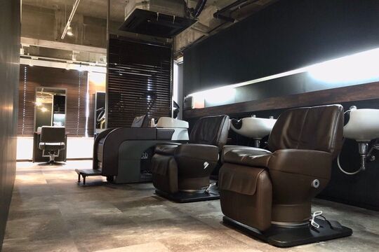 【川崎駅】◆月35万円の保障あり・最大65％還元・業務委託と正社員の選択制◆休日・勤務時間は完全自由！その中でしっかり入客し、稼いでいくことができます！まずは理想の働き方をご相談ください！merry 川崎（メリーカワサキ）からスタイリスト（美容師）の求人☆★