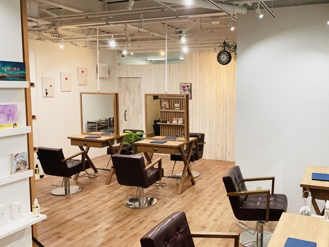 【勝田】◆産休育休実績あり◆自身に合った雇用形態を選択可能！良い薬剤を使用し、施術時間をしっかり確保！クオリティを落とさず、たくさんのお客様を担当できます！「little ひたちなか（リトルヒタチナカ）」からスタイリスト（美容師）の求人★☆