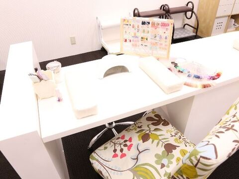 【草津】実働8時間☆社会保険完備☆早番は19時退勤☆女性が長く活躍できる会社です♪「KIREI （キレイ ）」からネイリスト（ネイル）の求人★☆★