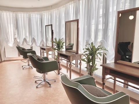 【深江】自由出勤の委託サロン！完全マンツーマンでの接客でお客様としっかり関われます。8000円以上の単価で無理せず稼げてプライベートも充実！「HAIR RESORT Laguna（ヘアーリゾートラグナ）」からスタイリスト（美容師）の求人☆★