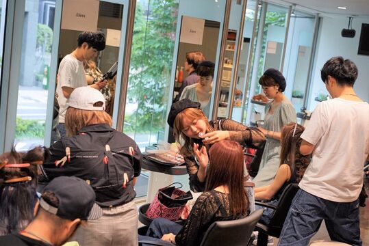 【大泉学園】◆完全週休2日制・月28万円保障・住宅手当あり・引っ越し手当あり・年間休日110日以上・社会保険完備◆高単価でしっかりお客様と関われ、入客チャンスも多い！Above the beauty island 大泉学園店（アバーブザビューティーアイランドオオイズミガクエンテン）からスタイリスト（美容師）の求人☆★