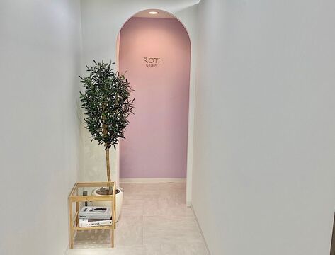 【京橋】≪脱毛専門店≫≪都度払い脱毛サロン≫正社員登用あり！無理な営業は一切ありません！「ROTi（ロティ）」からエステティシャンの求人★★