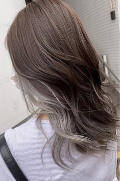 【高石駅】≪完全週休2日≫≪月給22万円≫≪最短1年デビュー≫≪営業18時まで≫≪社会保険あり≫若いスタッフが多数活躍中！早くスタイリストになって売れたい方、待ってます！「jolie fille 高石店（ジョリーフィーユタカイシテン）」からアシスタント（美容師）の求人☆★