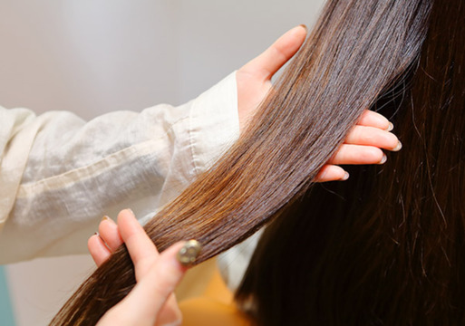 【北花田】≪完全週休2日制≫≪社会保険完備≫≪単価10000円以上≫≪フレックス制≫マンツーマン施術の髪質改善特化サロン！アットホームなサロンで働きやすいサロンです！「Lsurii 堺北花田店（ルスリーサカイキタハナダテン）」からスタイリスト（美容師）の求人☆☆