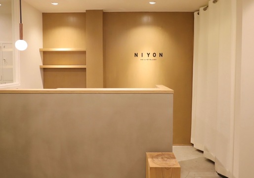 【矢場町】≪未経験OK・社会保険完備≫充実の福利厚生と選べる雇用形態でライフスタイルに合わせた働き方ができます。幅広い技術習得が可能な「DEE nail×eyelash yaba（ディーネイルアイラッシュヤバ）」アイリスト（まつげエクステ・まつげパーマ・アイブロウ）の求人☆☆